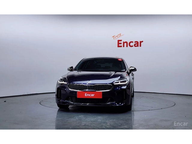 Kia Stinger PERFORMANCE PLUS* ПОДГРЕВ* ОБДУХВАНЕ* КАМЕРА - автомобили, коли, обяви за нови и употребявани 1