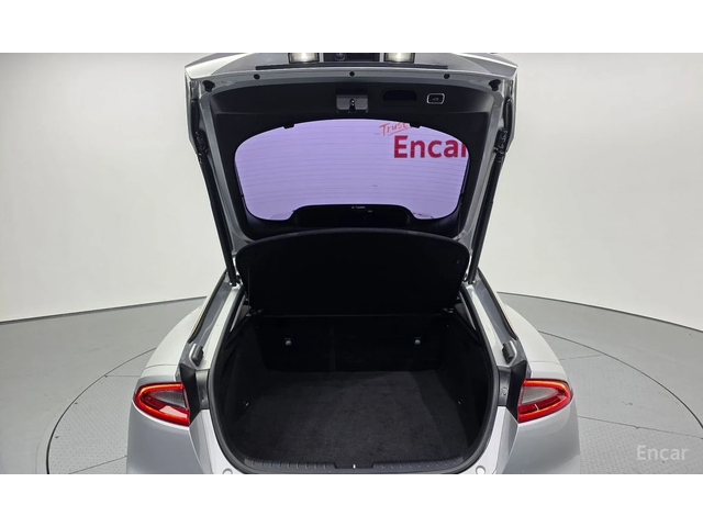 Kia Stinger PLATINUM* ПОДГРЕВ* ОБДУХВАНЕ* КАМЕРА* ШИБИДАХ - автомобили, коли, обяви за нови и употребявани 4