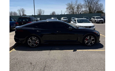 kia-stinger - 4