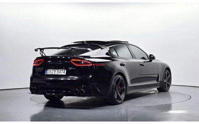 kia-stinger - 1