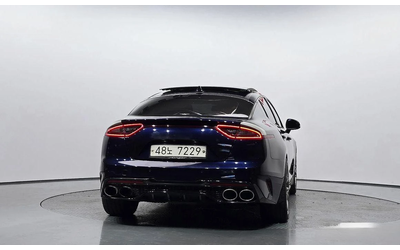 kia-stinger - 3