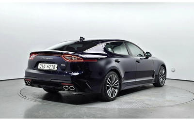 kia-stinger - 1