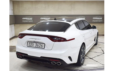 kia-stinger - 2