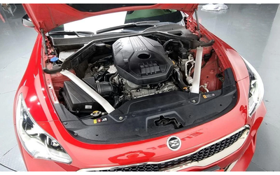 kia-stinger - 3