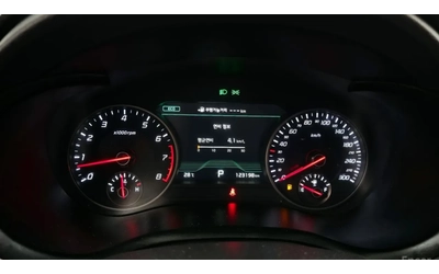 Kia Stinger 3.3 GT / ПАНОРАМА / 360 КАМЕРИ / ОБДУХВАНЕ / FULL! - автомобили, коли, обяви за нови и употребявани 9