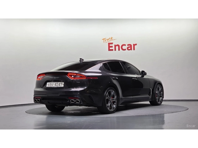 Kia Stinger 3.3 GT TURBO* ОБДУХ* 360* HUD* ПАНОРАМА* - автомобили, коли, обяви за нови и употребявани 1