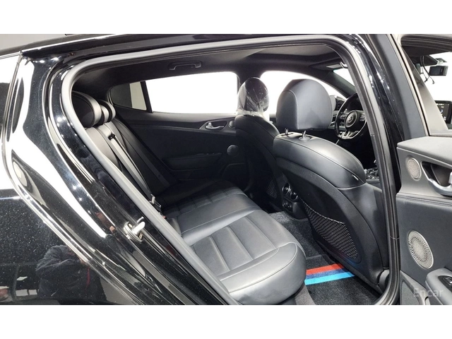 Kia Stinger 3.3* TURBO* GT* ОБДУХВАНЕ* ДИСТРОНИК* ХЕДЪП* 360КА - автомобили, коли, обяви за нови и употребявани 14