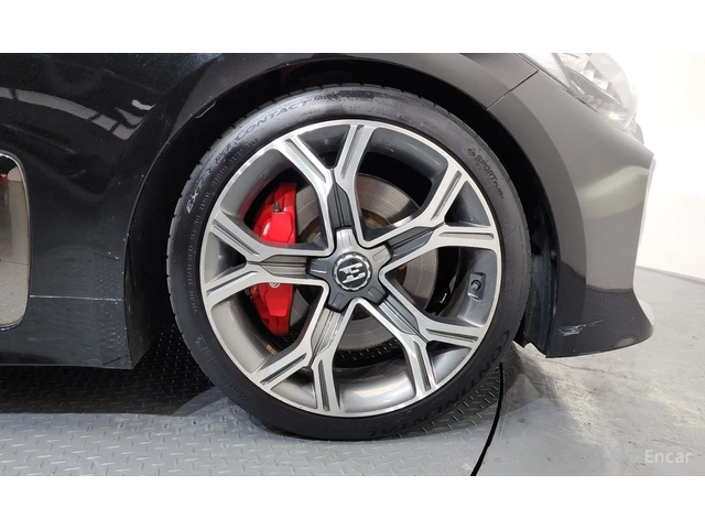 Kia Stinger 3.3* TURBO* GT* ОБДУХВАНЕ* ДИСТРОНИК* ХЕДЪП* 360КА - автомобили, коли, обяви за нови и употребявани 4