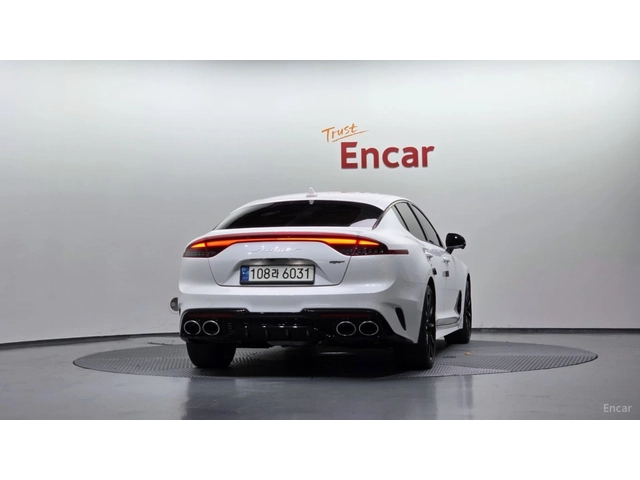 Kia Stinger 3.3 GT Acro Edition* АЛКАНТАРА* HUD* 360 - автомобили, коли, обяви за нови и употребявани 3