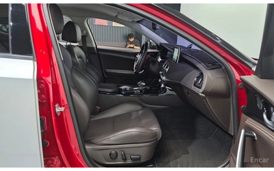 Kia Stinger 3.3* TURBO* AWD* ОБДУХВАНЕ* ХЕДЪП* 360КАМЕРА* - автомобили, коли, обяви за нови и употребявани 13