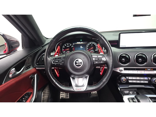 Kia Stinger 3.3 GT AWD Masters Turbo Package - автомобили, коли, обяви за нови и употребявани 11