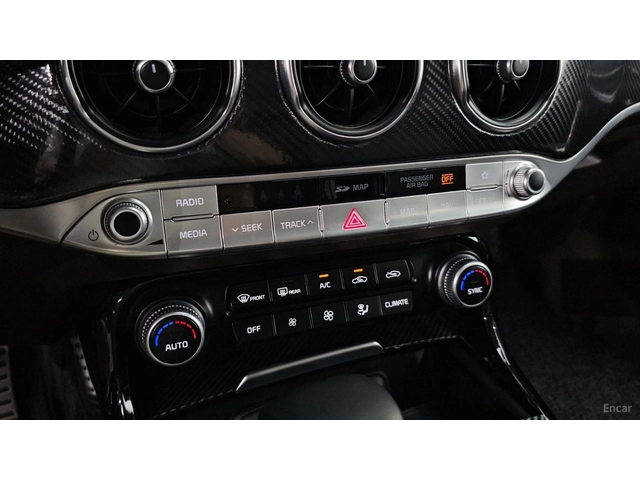 Kia Stinger Prime* 2.0T* ПОДГРЕВ* ОБДУХВАНЕ* КАМЕРА* SUNROOF* - автомобили, коли, обяви за нови и употребявани 12