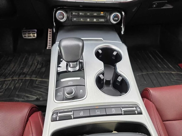 Kia Stinger GT Limited AWD - автомобили, коли, обяви за нови и употребявани 12