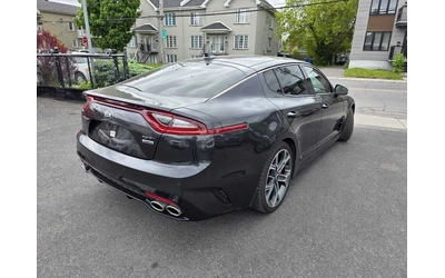kia-stinger - 3