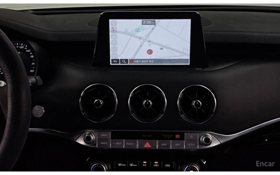 Kia Stinger 3.3* TURBO* ПОДГРЕВ* ОБДУХВАНЕ* ХЕДЪП* LANE* ASSIS - автомобили, коли, обяви за нови и употребявани 8