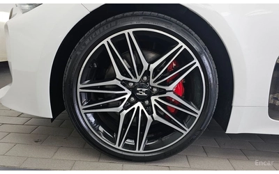kia-stinger - 4