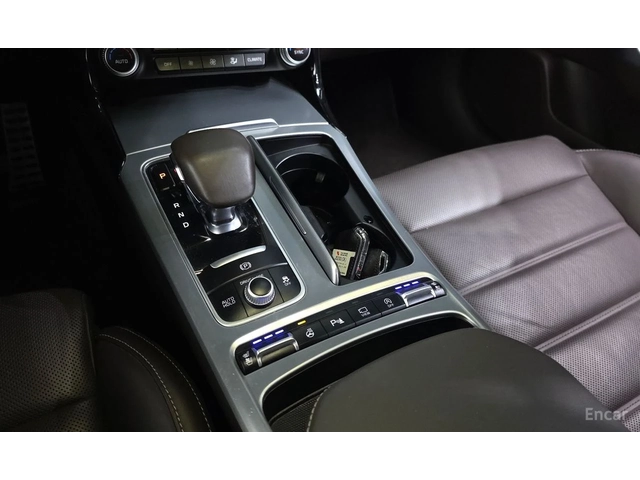 Kia Stinger 3.3* TURBO* GT* ОБДУХВАНЕ* ДИСТРОНИК* ХЕДЪП* 360КА - автомобили, коли, обяви за нови и употребявани 11