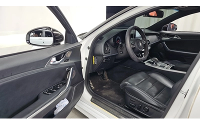 Kia Stinger 3.3 Turbo - автомобили, коли, обяви за нови и употребявани 9
