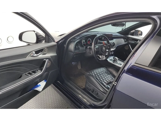 Kia Stinger GT Masters Turbo - автомобили, коли, обяви за нови и употребявани 6