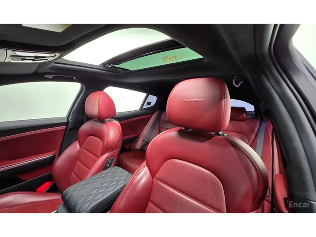 Kia Stinger GT-Line AWD - автомобили, коли, обяви за нови и употребявани 8