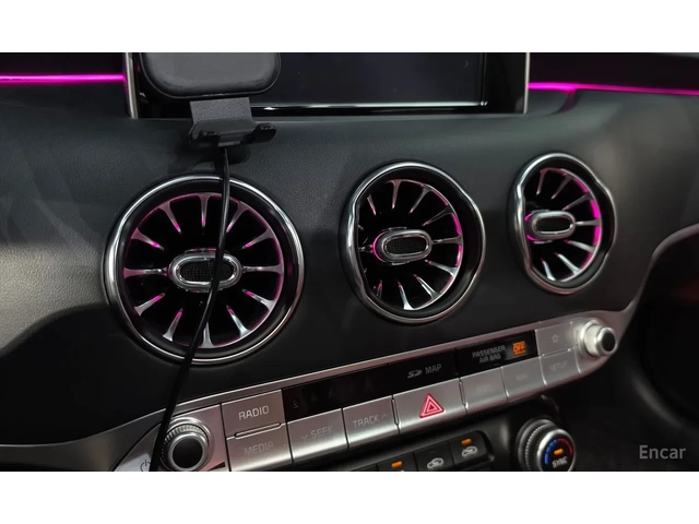 Kia Stinger GT-Line AWD - автомобили, коли, обяви за нови и употребявани 10
