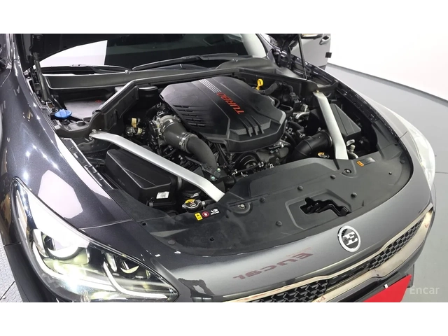 Kia Stinger GT-Line - автомобили, коли, обяви за нови и употребявани 3
