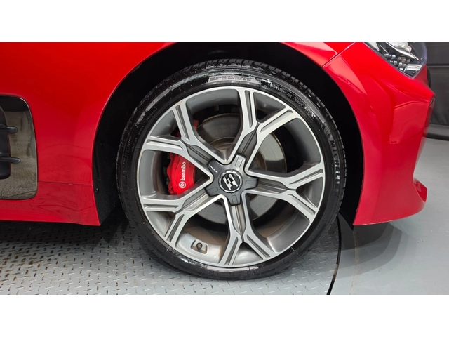 Kia Stinger 3.3 Turbo AWD - автомобили, коли, обяви за нови и употребявани 4