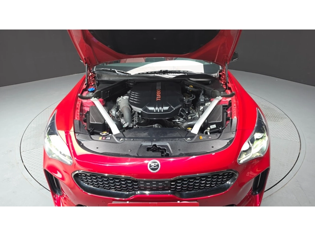 Kia Stinger 3.3 Turbo AWD - автомобили, коли, обяви за нови и употребявани 5