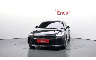 kia-stinger - 2