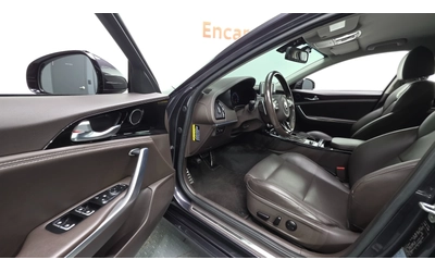 Kia Stinger 2.0 Turbo AWD - автомобили, коли, обяви за нови и употребявани 9