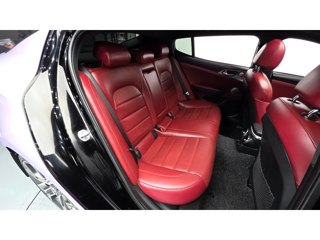 Kia Stinger 3.3 Turbo AWD - автомобили, коли, обяви за нови и употребявани 11