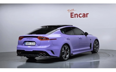 kia-stinger - 1