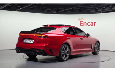 kia-stinger - 1