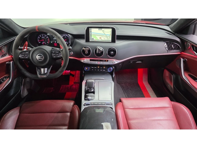 Kia Stinger 3.3 Turbo AWD - автомобили, коли, обяви за нови и употребявани 6