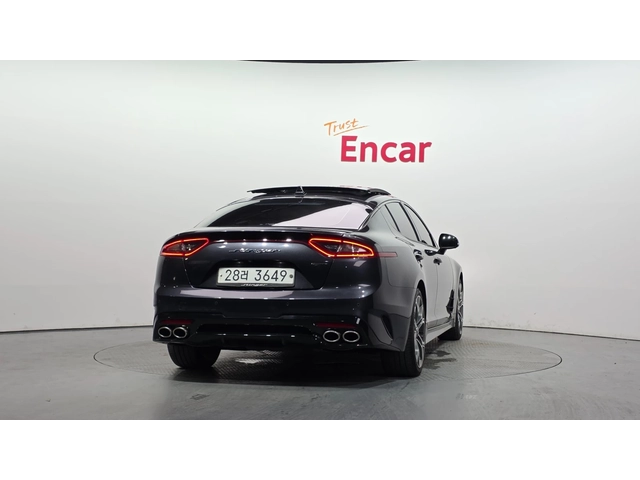 Kia Stinger 3.3 Turbo 2WD GT | HUD | 360  камера | Панорама | - автомобили, коли, обяви за нови и употребявани 3