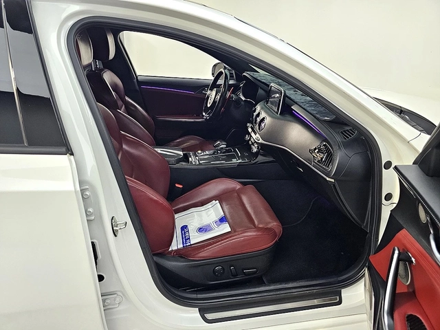 Kia Stinger 3.3 Turbo AWD GT - автомобили, коли, обяви за нови и употребявани 10