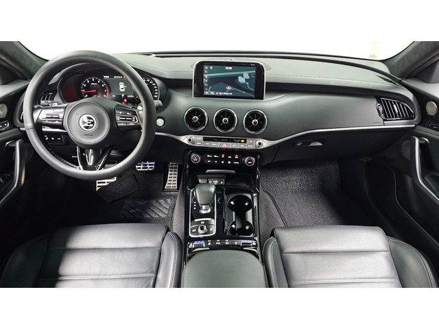 Kia Stinger 2.0 Turbo AWD Platinum (Model 2018) - автомобили, коли, обяви за нови и употребявани 4