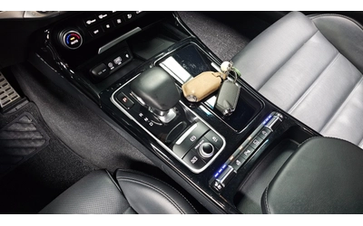 Kia Stinger 2.0 Turbo AWD Platinum (Model 2018) - автомобили, коли, обяви за нови и употребявани 8
