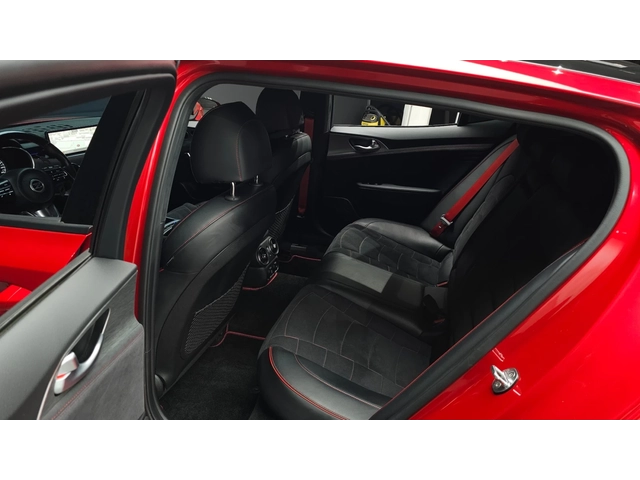 Kia Stinger Kia Stinger Meister 3.3 GT AWD - автомобили, коли, обяви за нови и употребявани 12