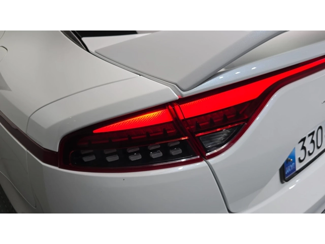 Kia Stinger Kia Stinger Meister 3.3 GT AWD - автомобили, коли, обяви за нови и употребявани 11