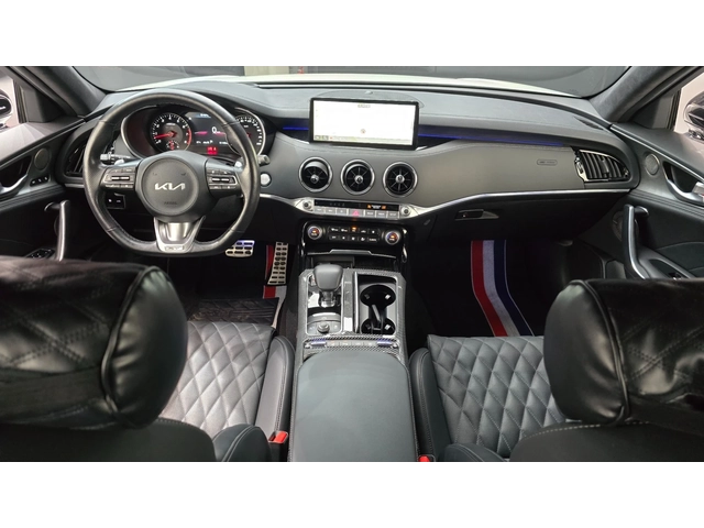 Kia Stinger Kia Stinger Meister 3.3 GT AWD - автомобили, коли, обяви за нови и употребявани 12