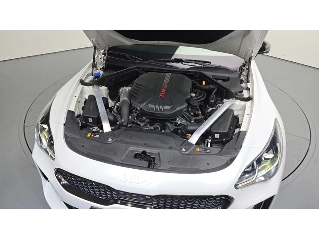 Kia Stinger Kia Stinger Meister 3.3 GT AWD - автомобили, коли, обяви за нови и употребявани 5
