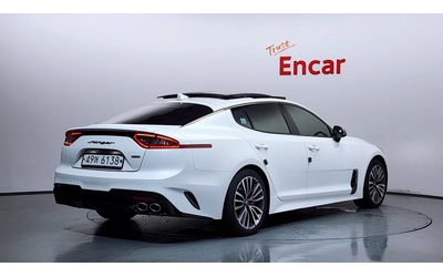 kia-stinger - 1