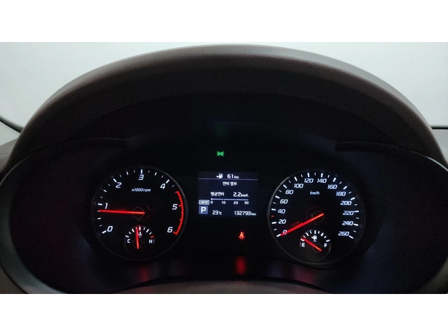 Kia Stinger 2.2 CRDi AWD Dream Edition - автомобили, коли, обяви за нови и употребявани 7