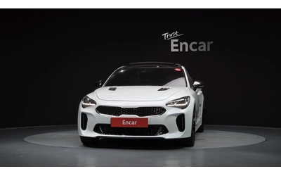 kia-stinger - 2