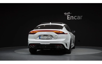 kia-stinger - 3