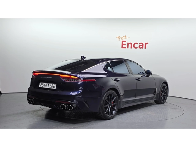 Kia Stinger 3.3 GT AWD Acro Edition - автомобили, коли, обяви за нови и употребявани 1