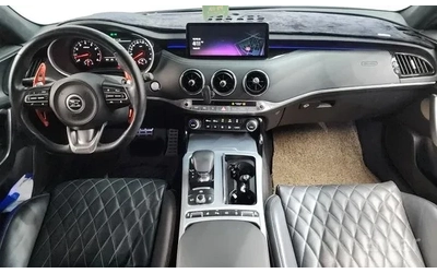 kia-stinger - 4