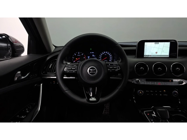 Kia Stinger 2.2 CRDi AWD Platinum | HUD | AWD - автомобили, коли, обяви за нови и употребявани 12