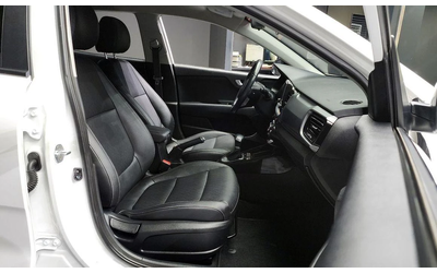 Kia Stonic 1.4 Trendy * НАЙ-ДОБРА ЦЕНА В БЪЛГАРИЯ* - автомобили, коли, обяви за нови и употребявани 10